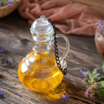 Уље боражине: предности за косу и кожу